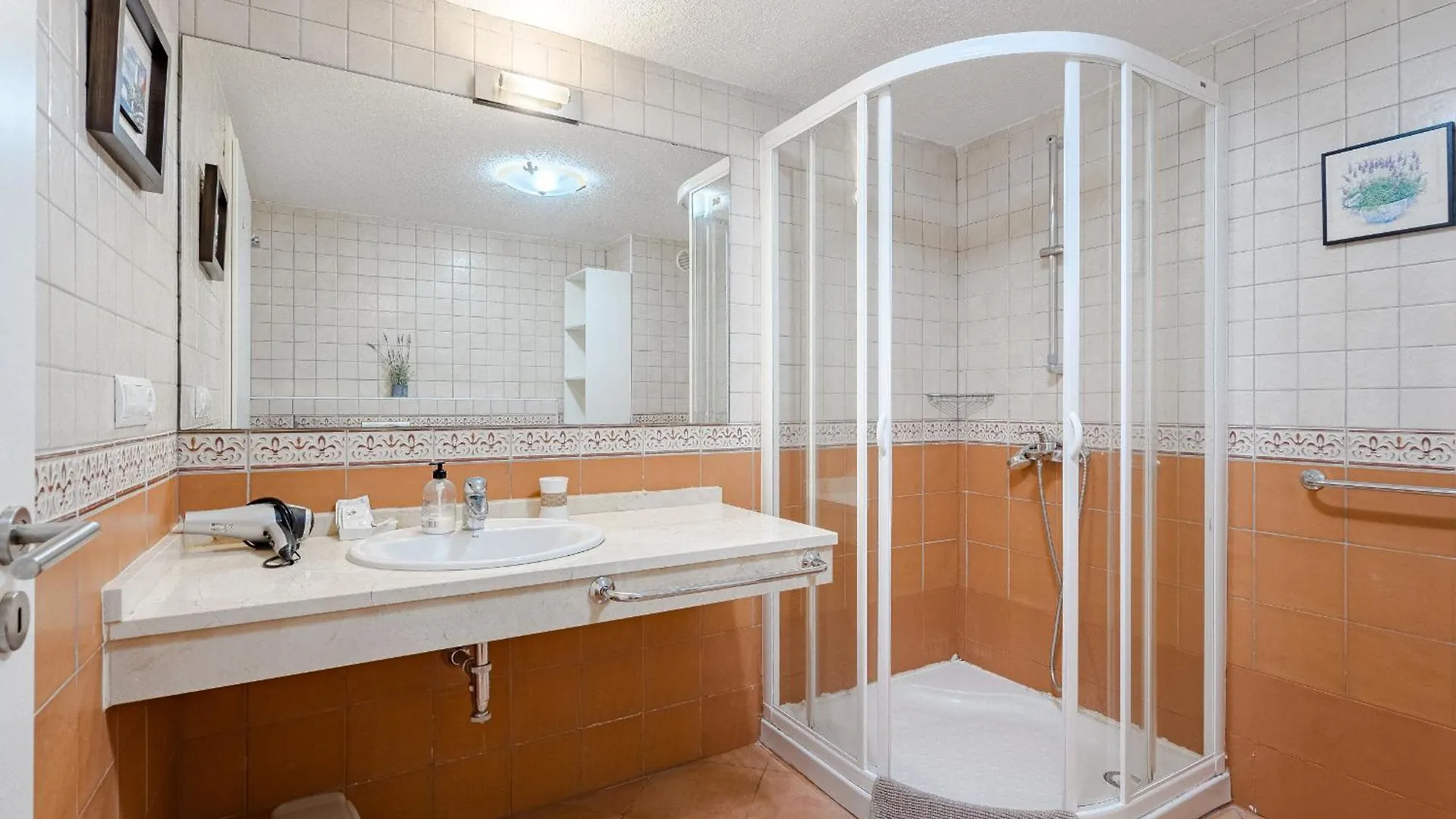 Villa With Private Pool And Beautiful Garden Los Cristianos  0*, Los Cristianos (Tenerife) Spain